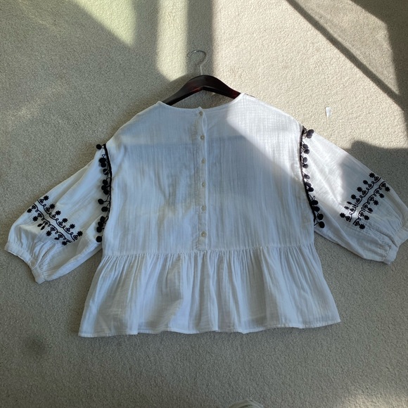 Zara linen blouse with black stitching & Pom poms - Picture 2 of 3